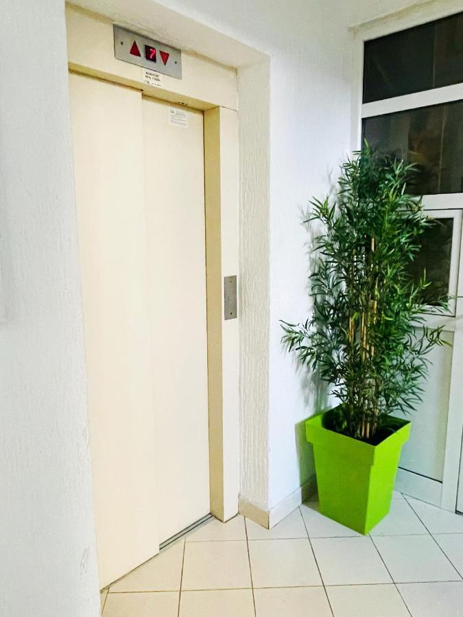 Bar Center Studio Apartment Ngoại thất bức ảnh