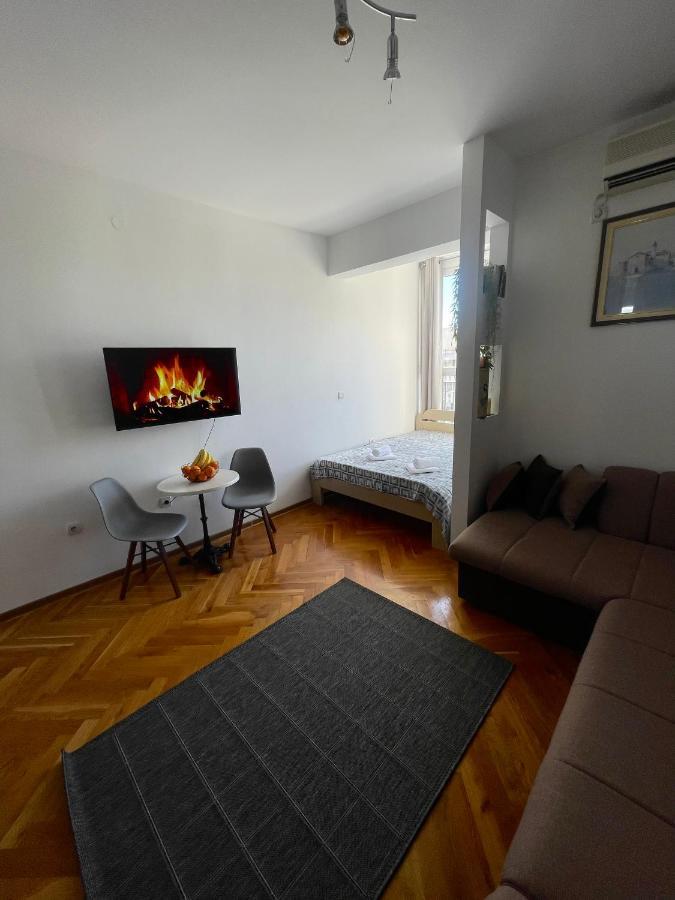 Bar Center Studio Apartment Ngoại thất bức ảnh