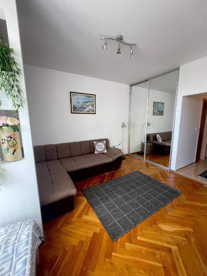 Bar Center Studio Apartment Ngoại thất bức ảnh